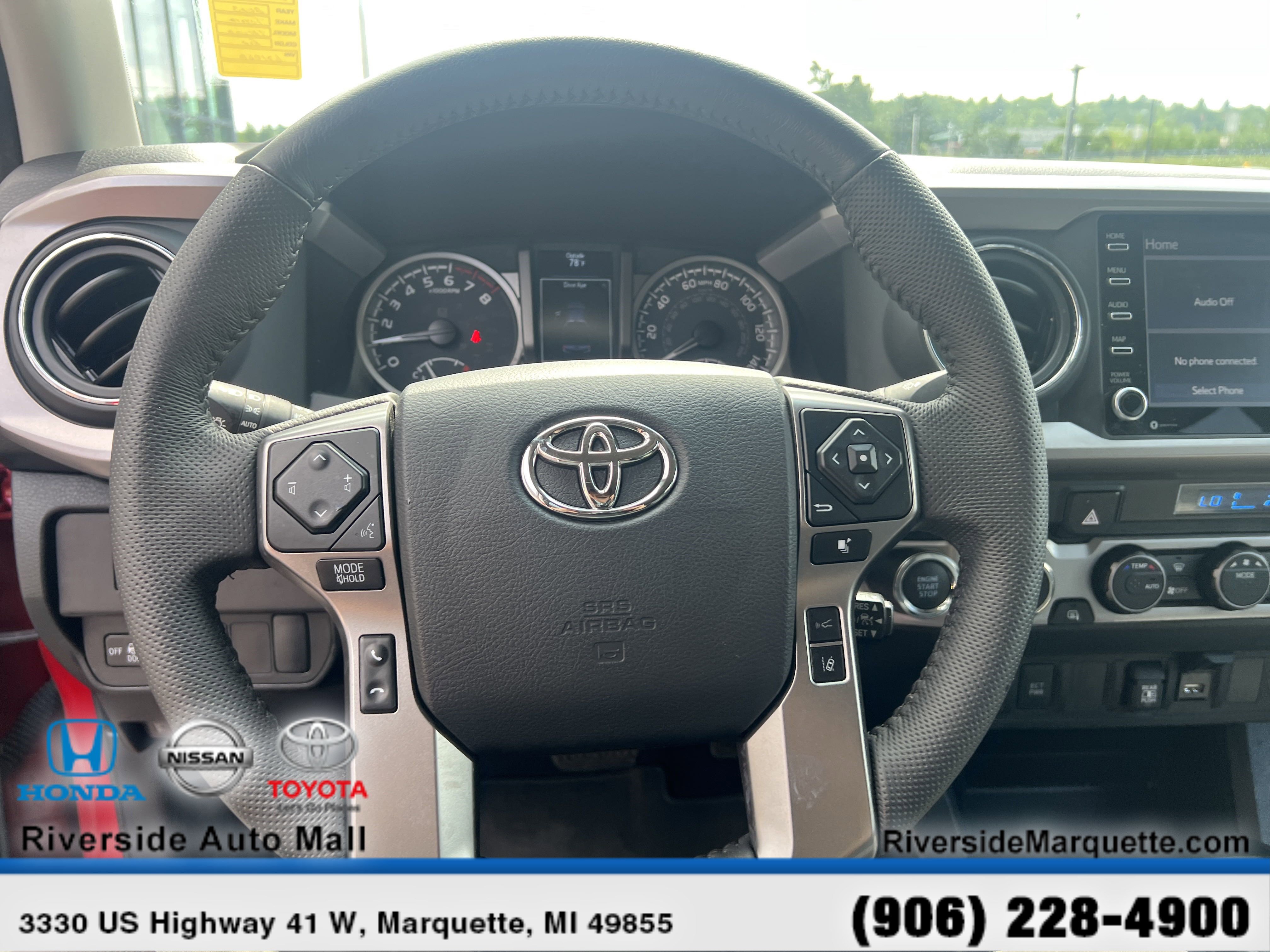 Used 2023 Toyota Tacoma SR5 w/ Technology Package image 21