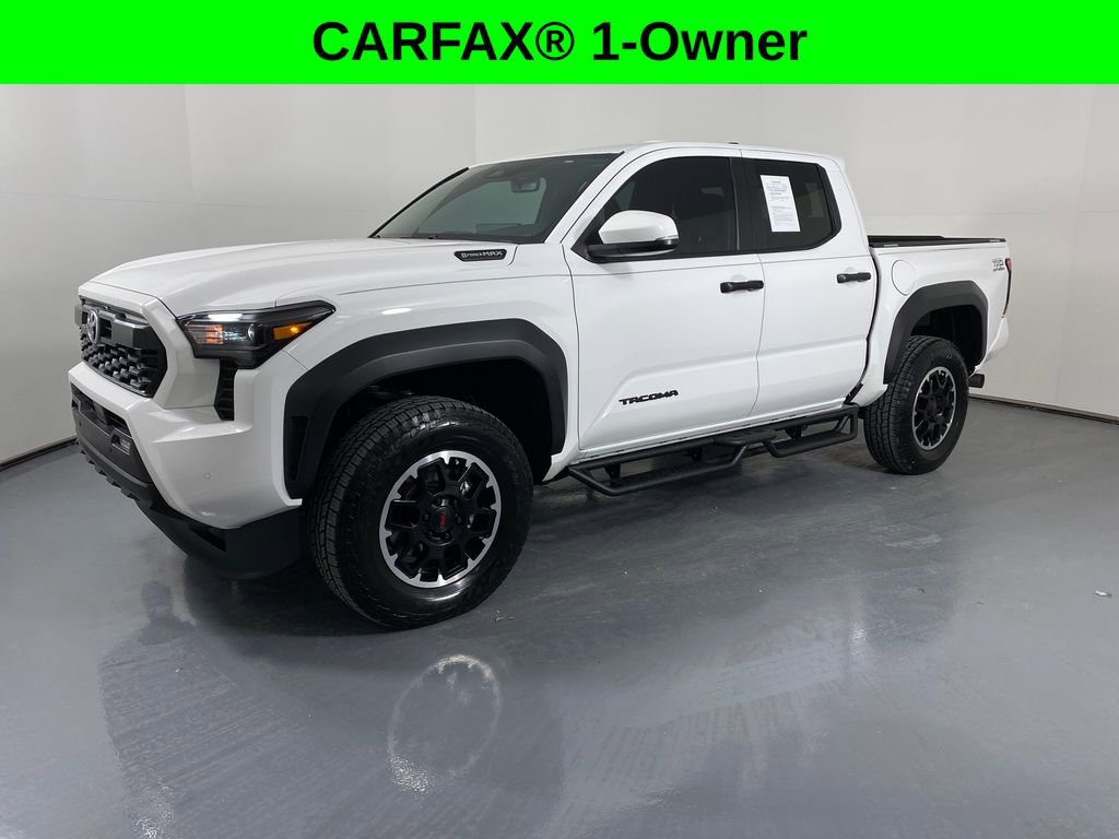 Used 2024 Toyota Tacoma TRD Off-Road w/ TRD Off Road Upgrade Package image 3