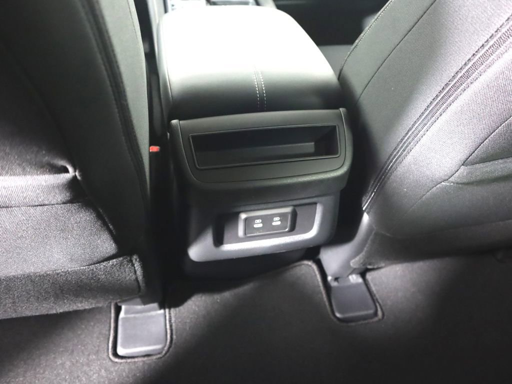New 2026 Nissan Pathfinder SV image 20