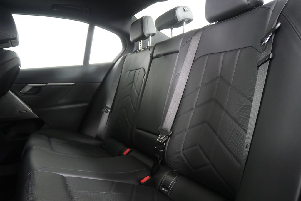 Used 2026 BMW 530i RWD image 14