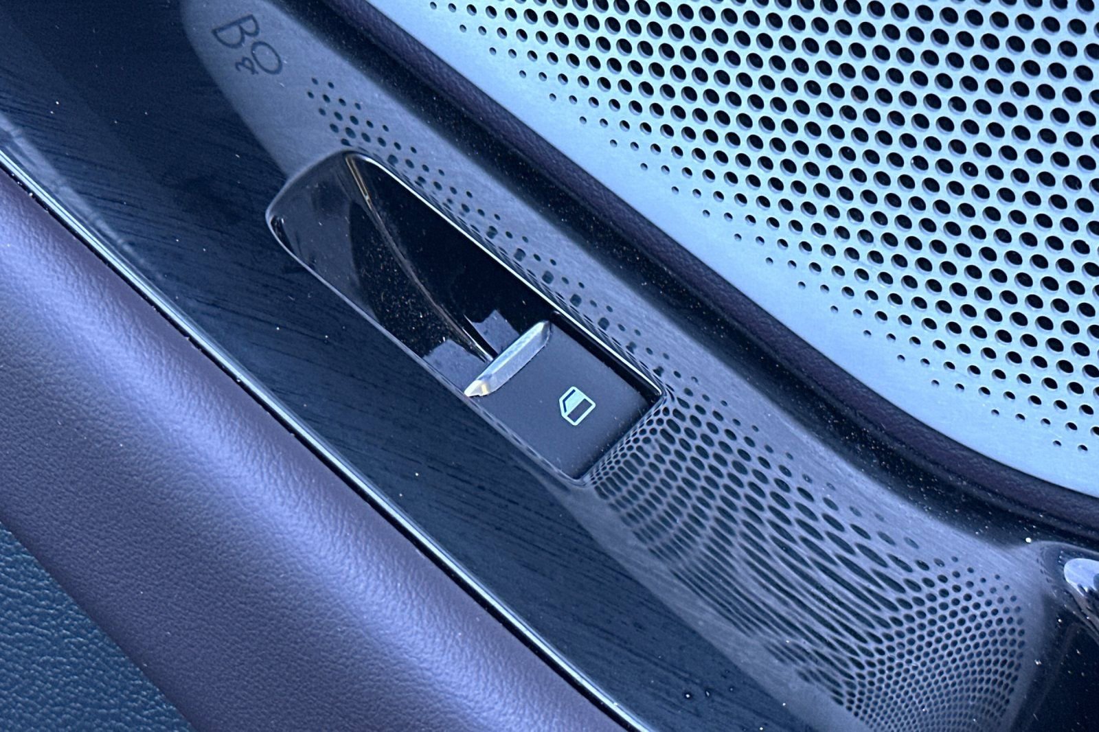 Used 2025 Ford Explorer Platinum w/ LUX Leather Package image 24