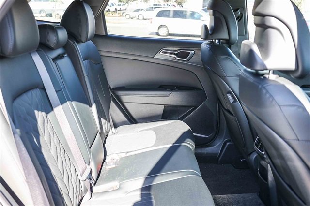 Used 2025 Kia Sportage X-Line image 18