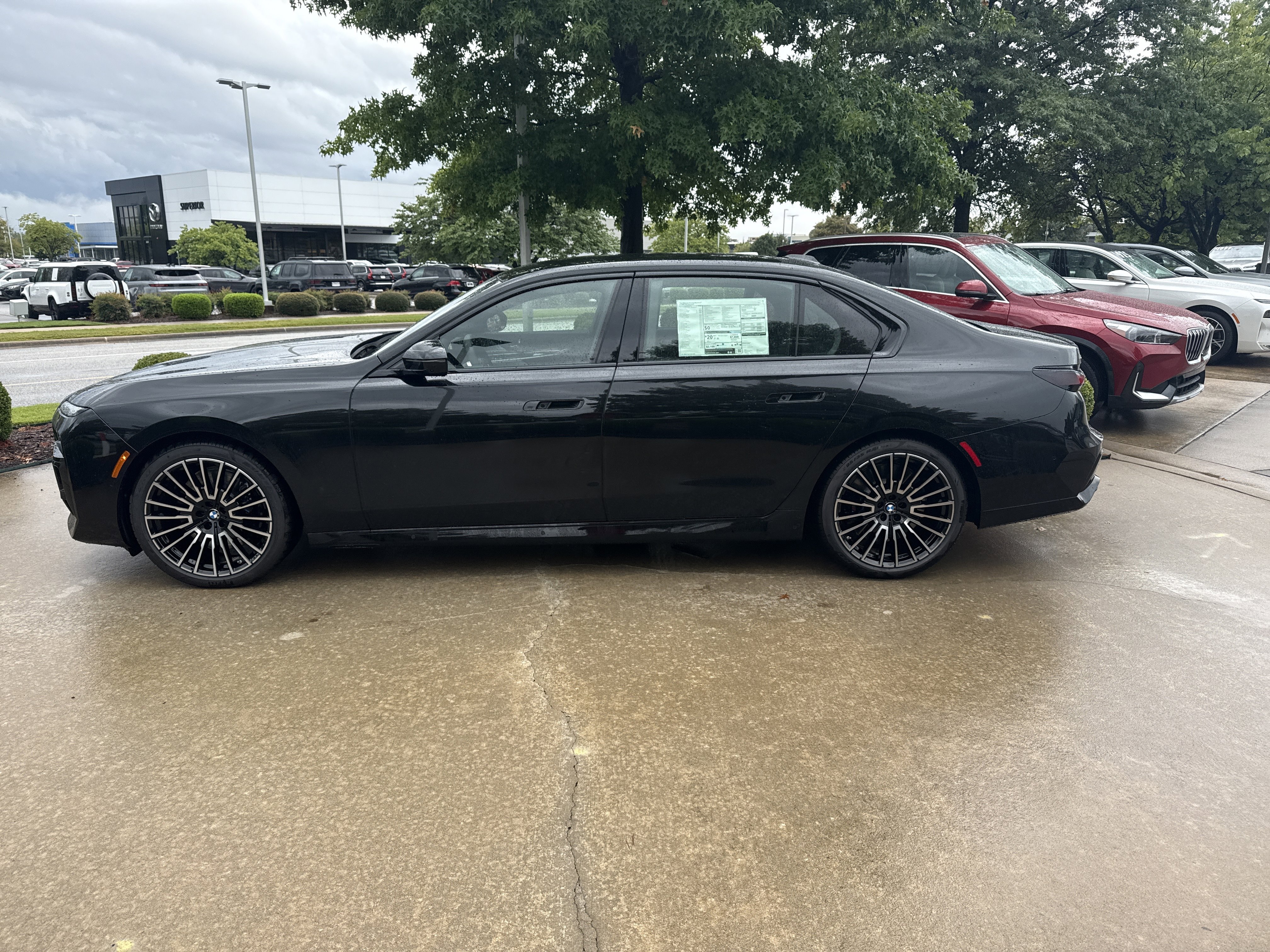 New 2026 BMW 760i xDrive image 2