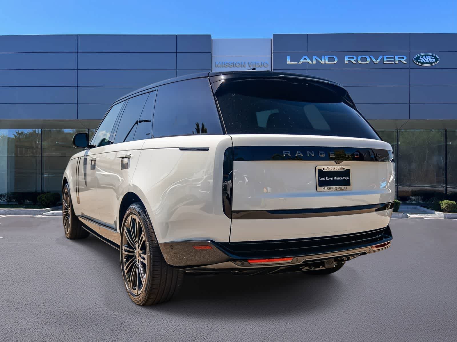 New 2026 Land Rover Range Rover SE AWD/4WD image 6