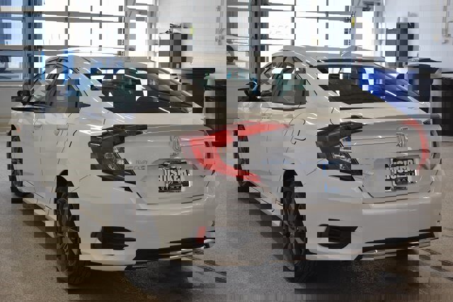 Used 2020 Honda Civic EX image 10