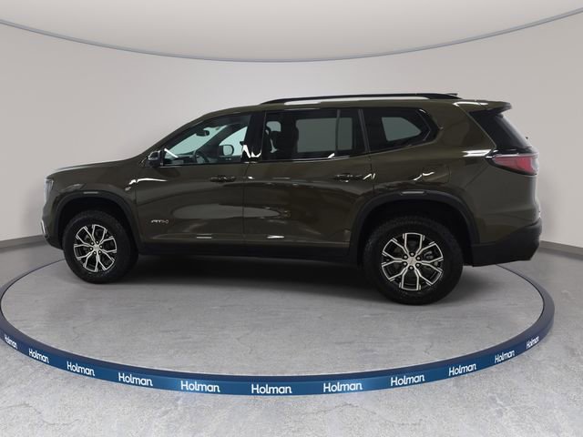 Used 2025 GMC Acadia AT4 w/ Luxury Package image 9