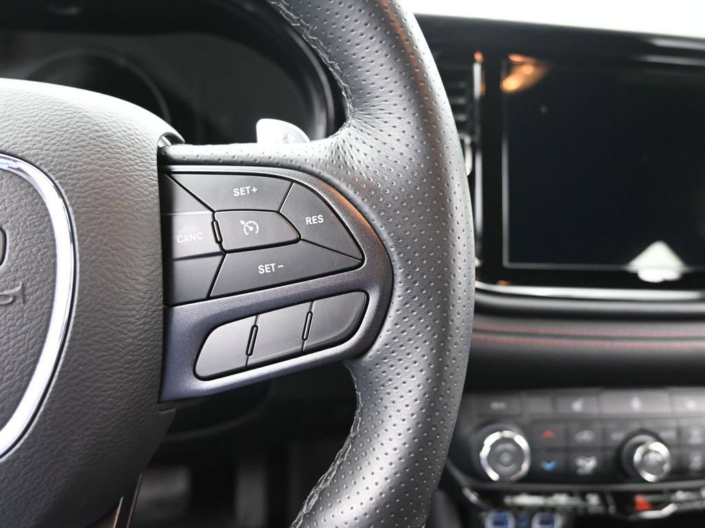 Used 2025 Dodge Durango GT image 34