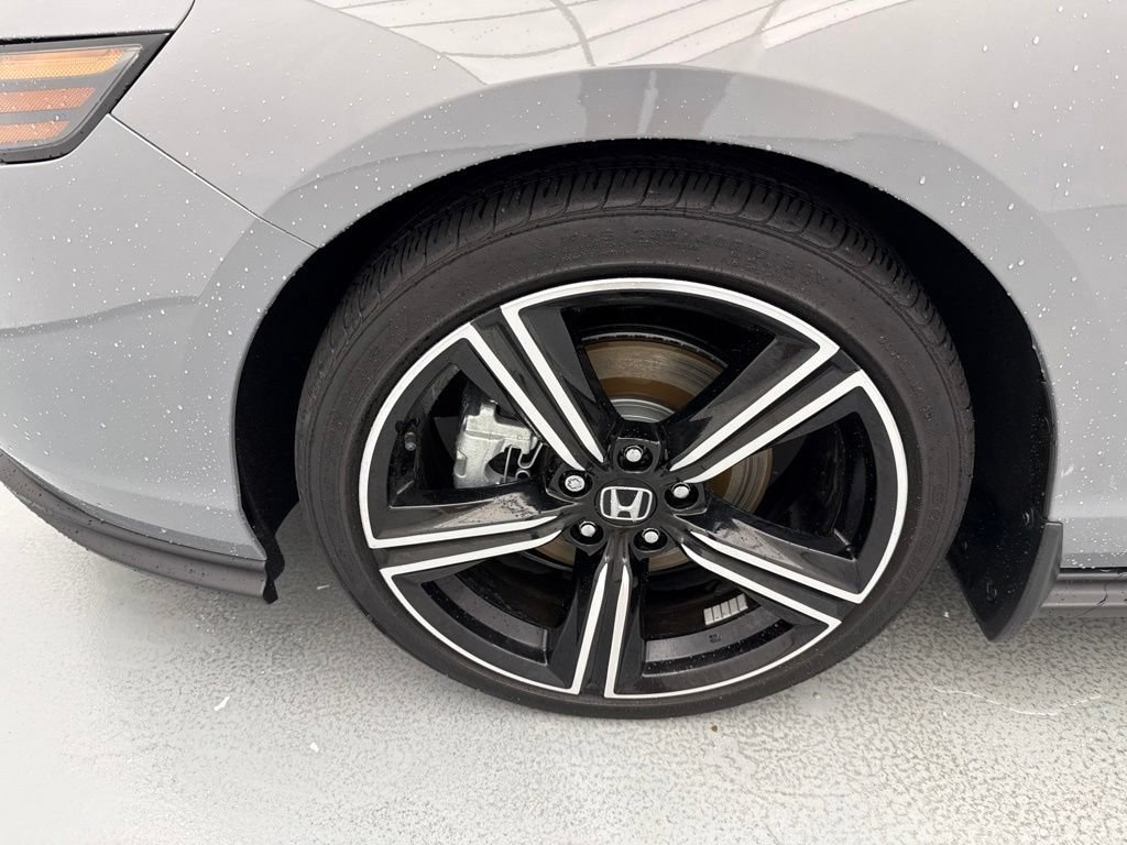 Used 2025 Honda Accord Sport image 4
