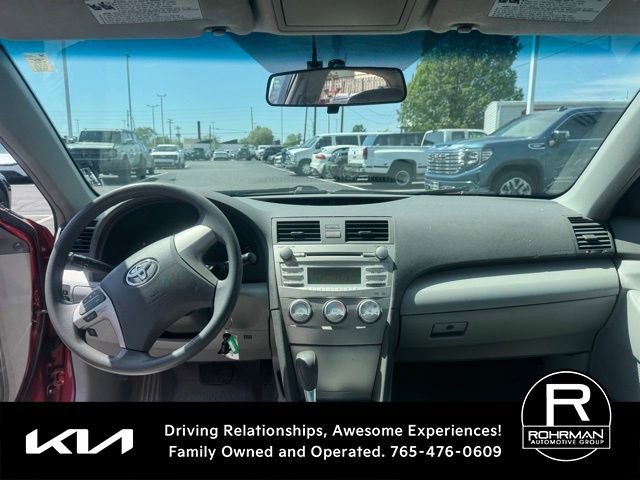 Used 2010 Toyota Camry LE FWD image 10