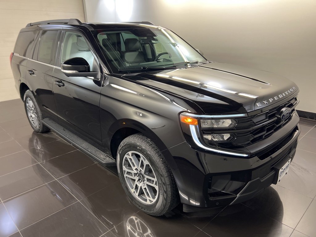 New 2025 Ford Expedition Active