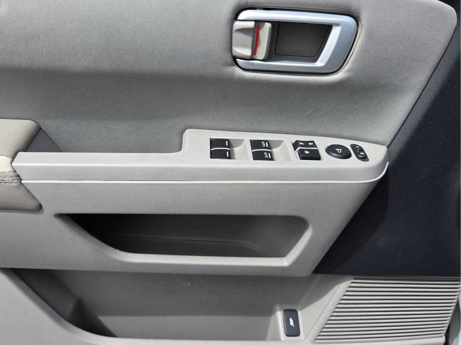 Used 2011 Honda Pilot EX image 21