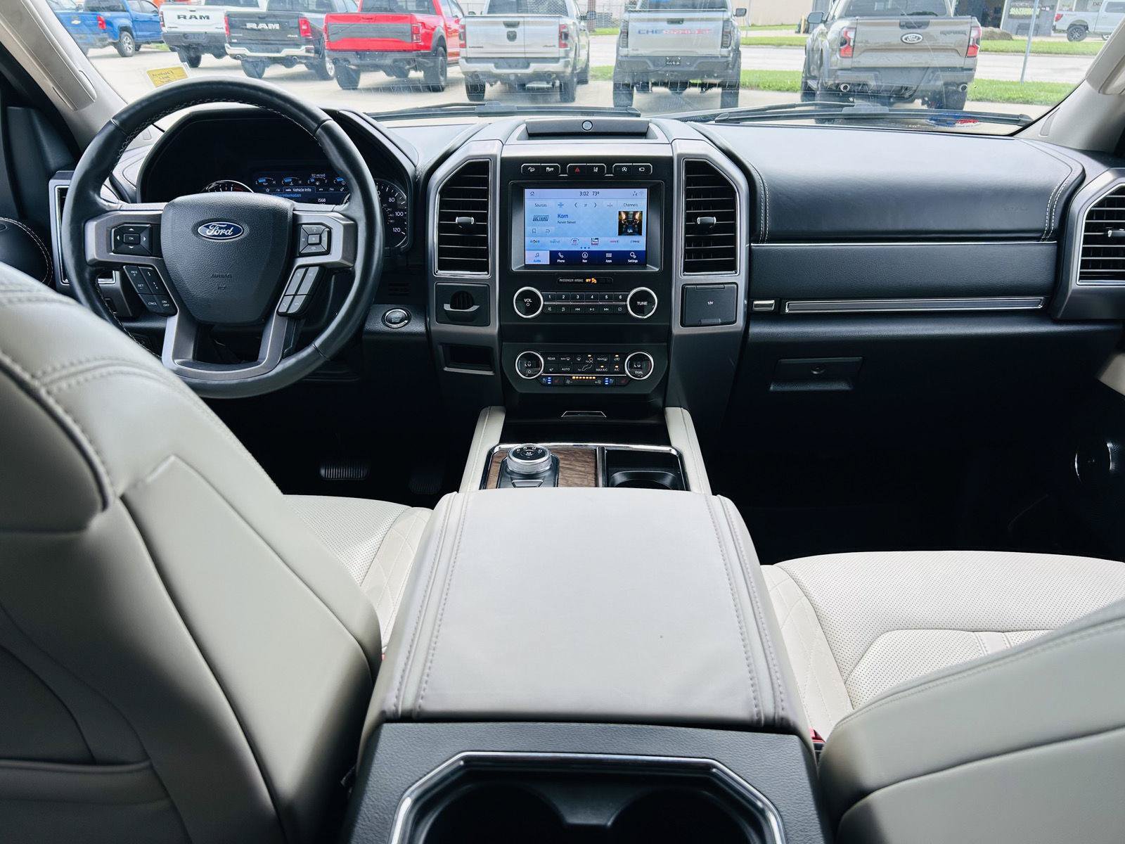 Used 2021 Ford Expedition Max Platinum AWD/4WD image 31