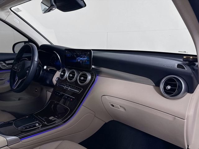 Used 2022 Mercedes-Benz GLC 300 image 31