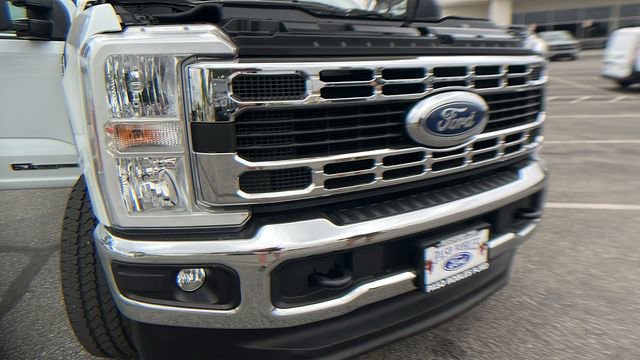 Used 2024 Ford F250 XLT AWD/4WD image 12