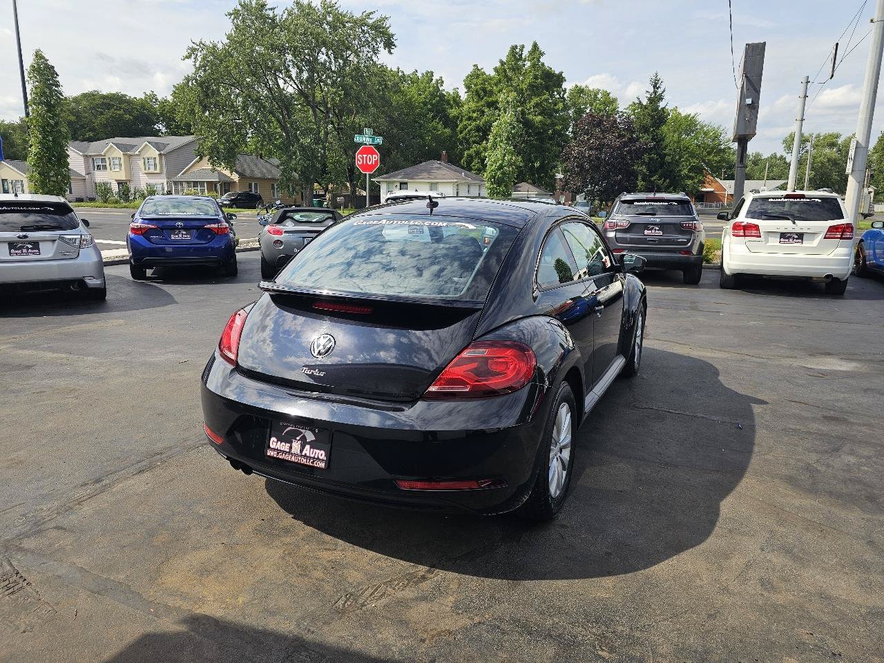 Used 2017 Volkswagen Beetle 1.8T S FWD image 11