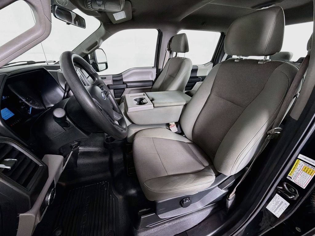 Used 2018 Ford F350 XL AWD/4WD image 19
