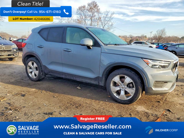 Used 2020 Volvo XC40 T5 Momentum AWD/4WD image 5
