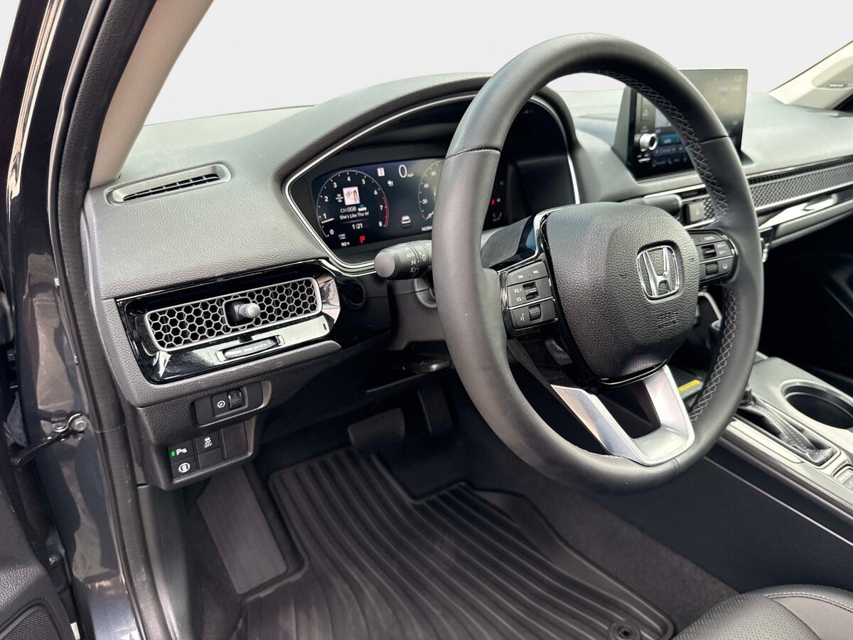 Used 2024 Honda Civic Touring image 17