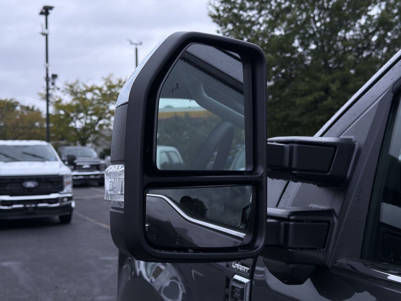 New 2027 Ford F350 Lariat w/ Lariat Ultimate Package AWD/4WD image 14