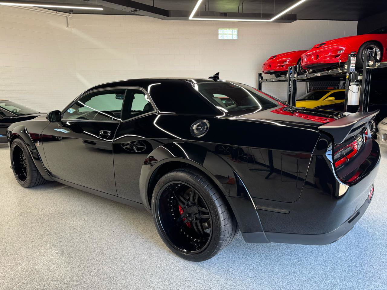 Used 2020 Dodge Challenger R/T Scat Pack RWD image 8