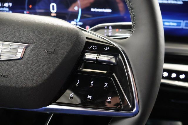 New 2026 Cadillac Lyriq Signature Luxury image 17