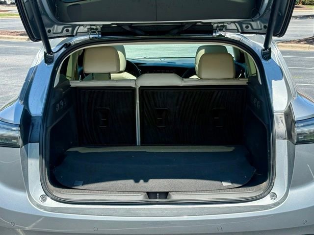 Used 2023 Buick Envision Avenir FWD image 17