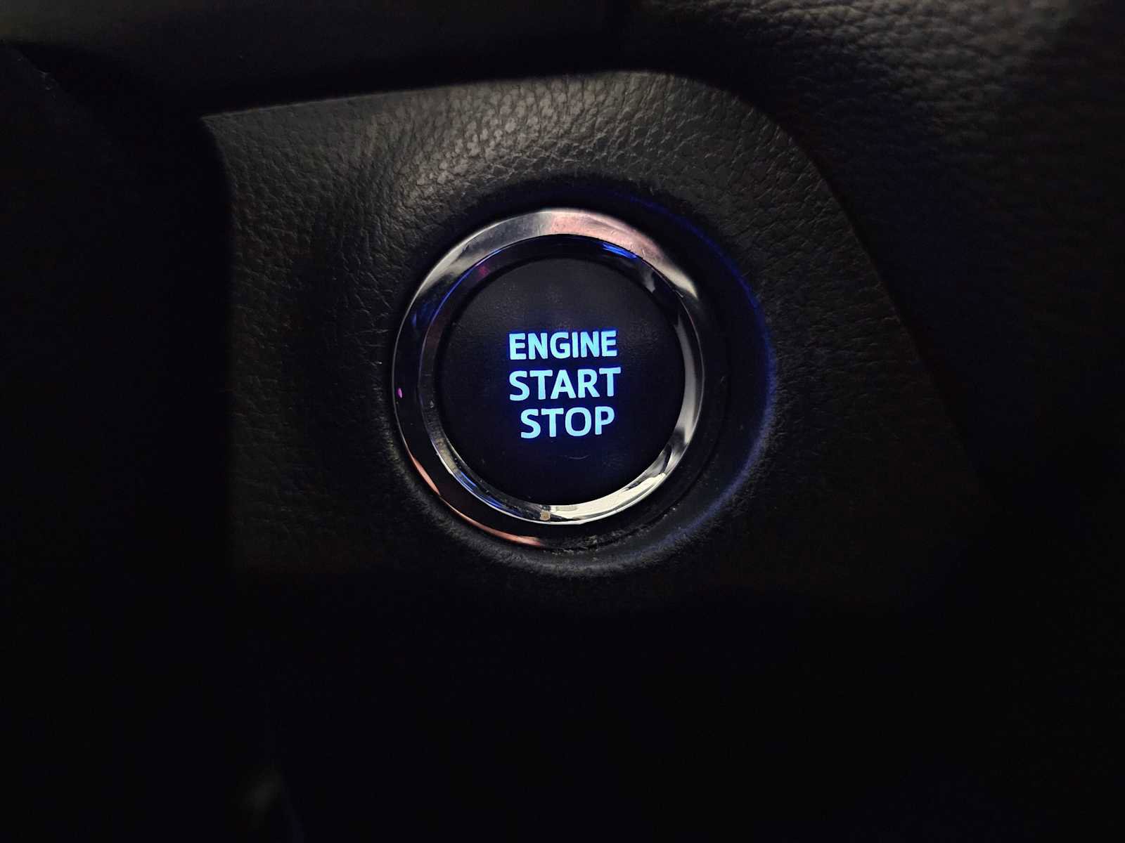 Used 2021 Toyota RAV4 TRD Off-Road w/ TRD Off-Road Weather Package image 20