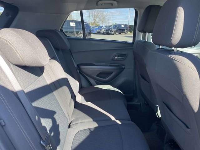 Used 2022 Chevrolet Trax LS w/ Tint and Cruise Package image 21
