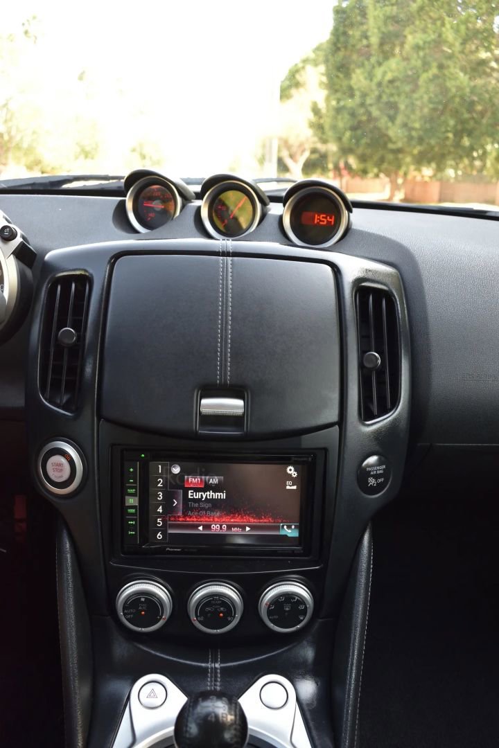 Used 2013 Nissan 370Z Coupe image 17