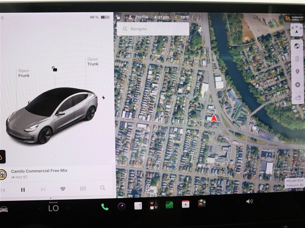 Used 2018 Tesla Model 3 Long Range RWD image 31