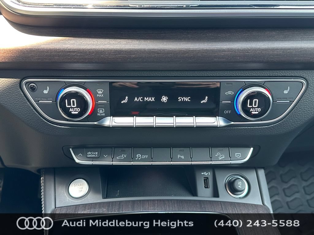Used 2025 Audi Q5 e Premium Plus w/ Premium Plus Package AWD/4WD image 28