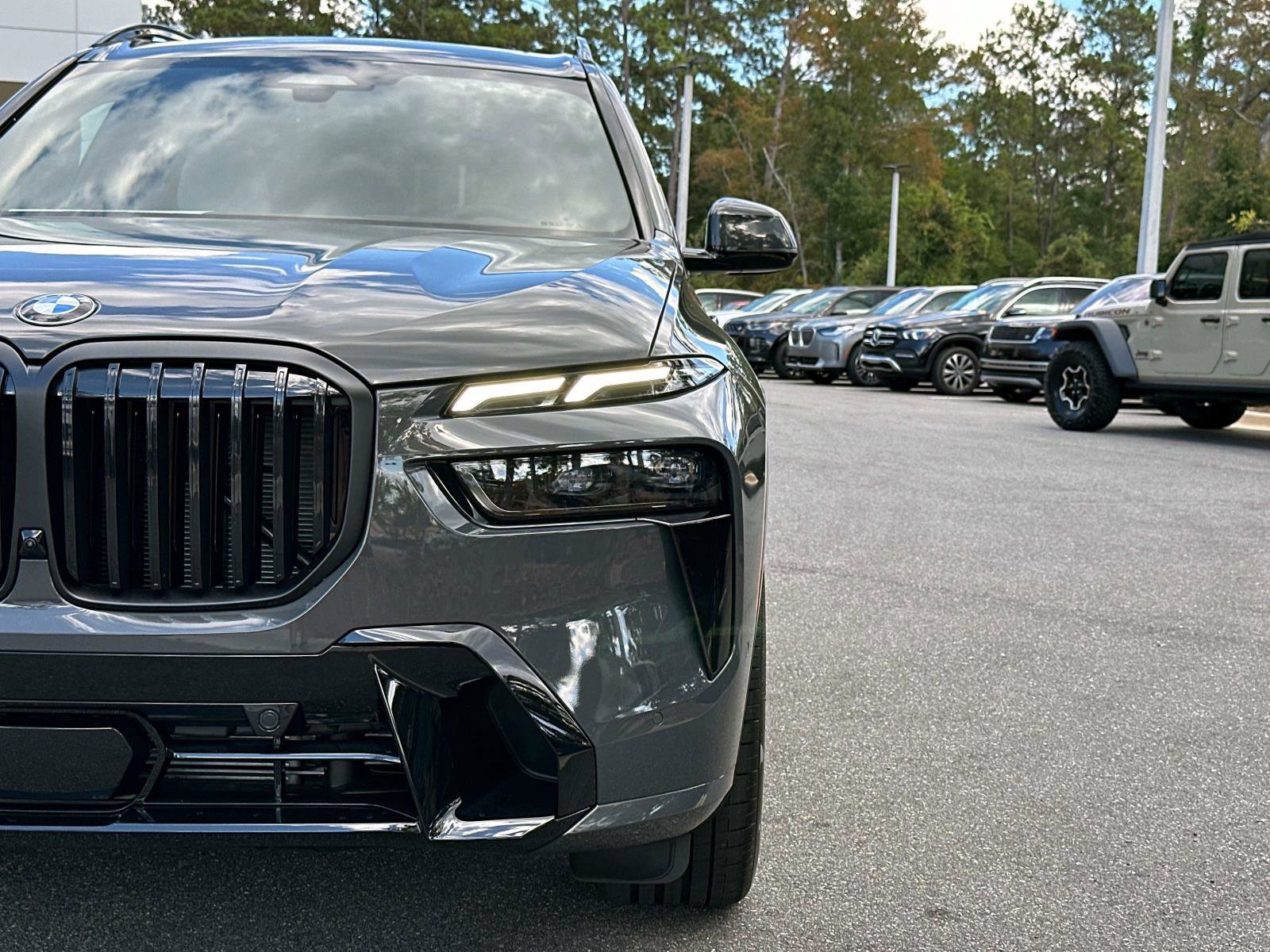 New 2026 BMW X7 xDrive40i w/ M Sport Package image 9