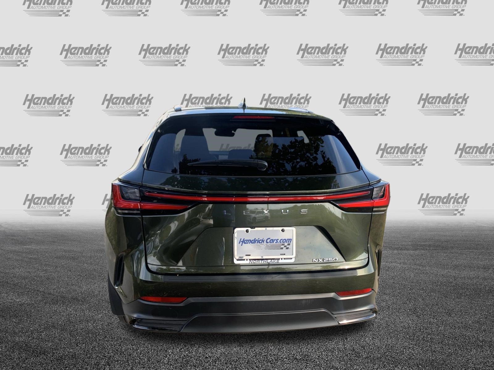 Used 2024 Lexus NX 250 FWD image 9