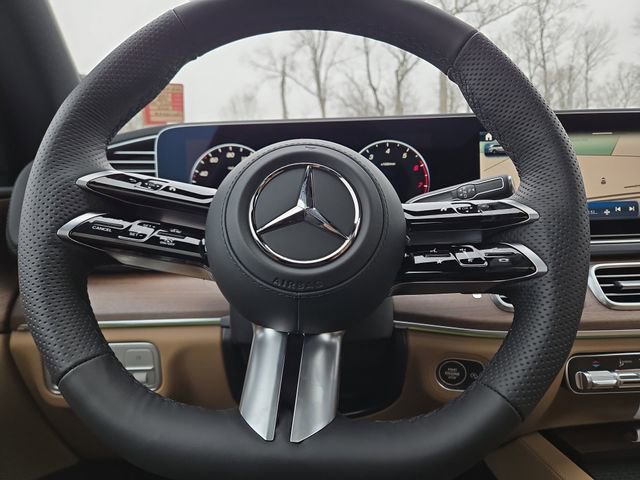 New 2026 Mercedes-Benz GLS 450 4MATIC image 18