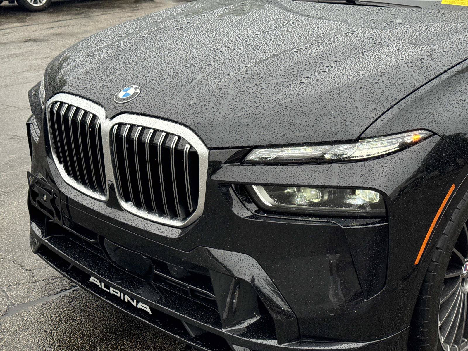 Certified 2025 BMW ALPINA XB7 AWD/4WD image 10