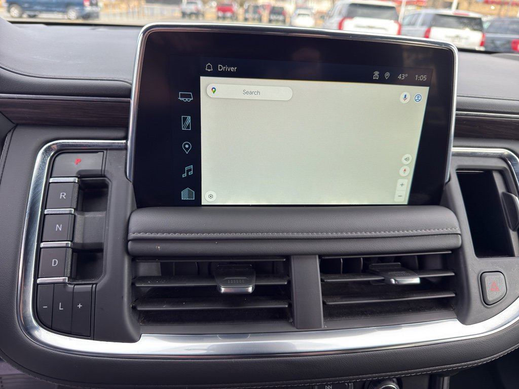 Used 2024 Chevrolet Suburban LT image 18