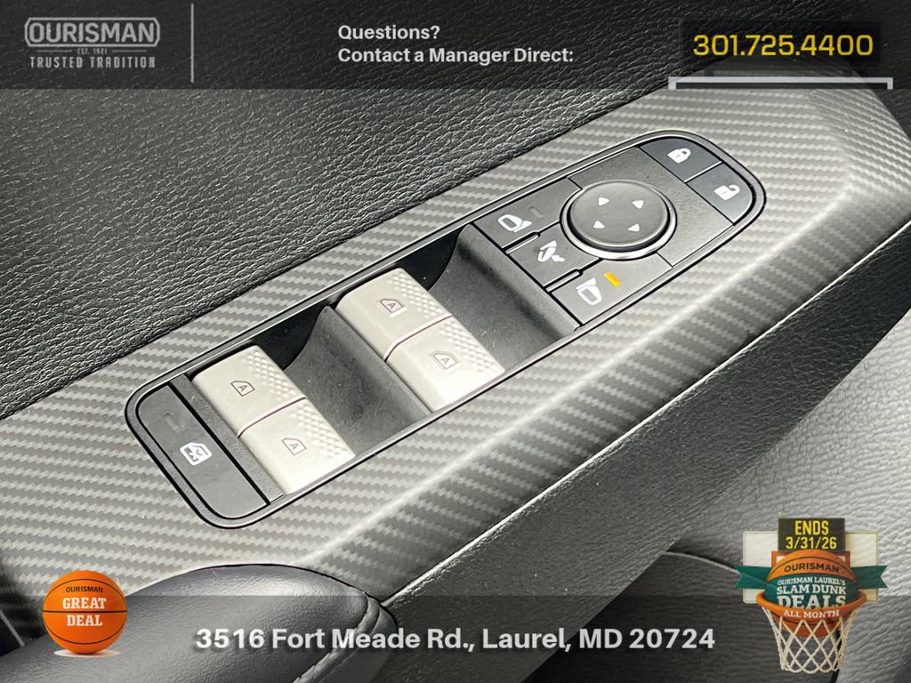 Used 2023 Mitsubishi Outlander SE image 8