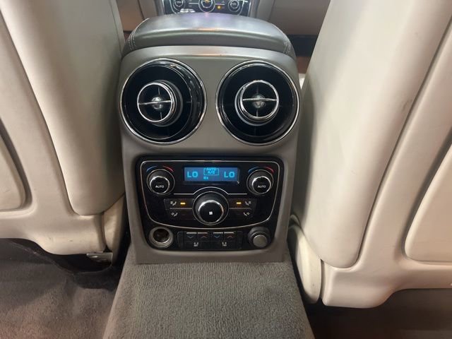 Used 2012 Jaguar XJ L image 30