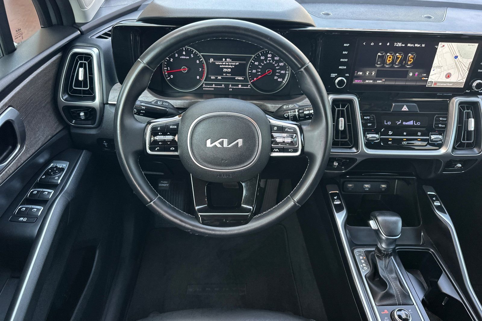 Used 2022 Kia Sorento S image 13