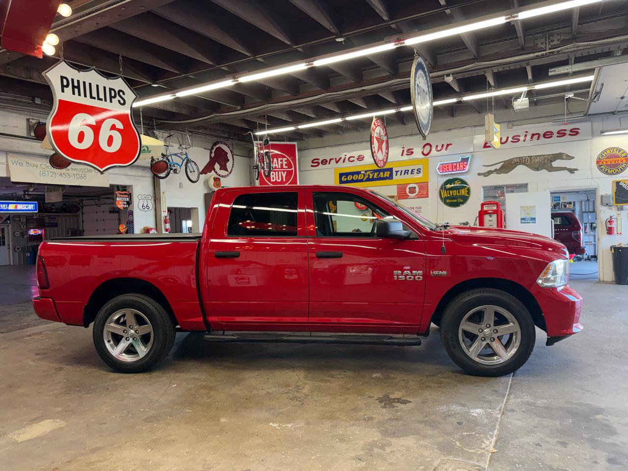 Used 2016 RAM 1500 Express w/ Popular Equipment Group AWD/4WD image 6