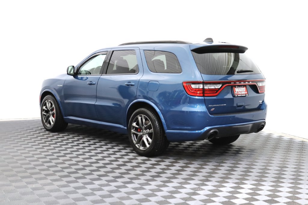 Used 2023 Dodge Durango R/T w/ Tow 'N Go Package AWD/4WD image 10