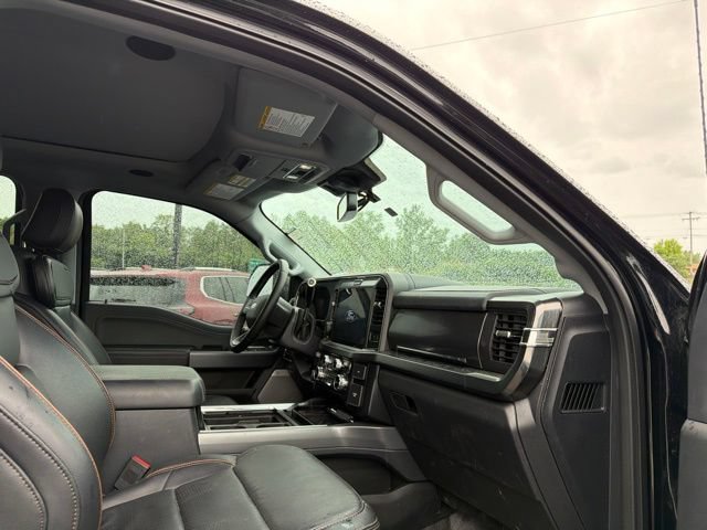 Used 2025 Ford F250 Lariat w/ Lariat Ultimate Package AWD/4WD image 10