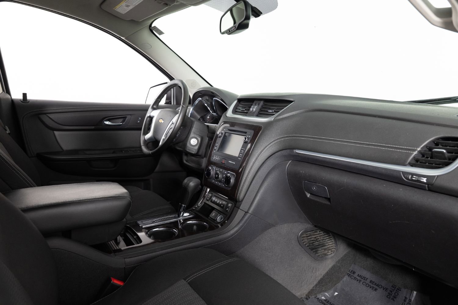 Used 2017 Chevrolet Traverse LT image 29