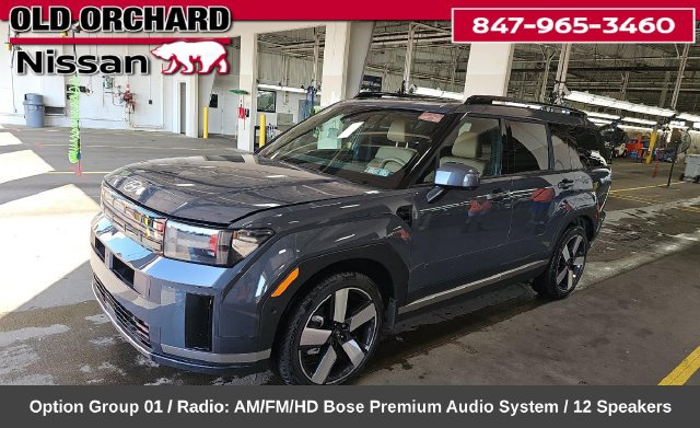Used 2025 Hyundai Santa Fe Limited AWD/4WD image 1