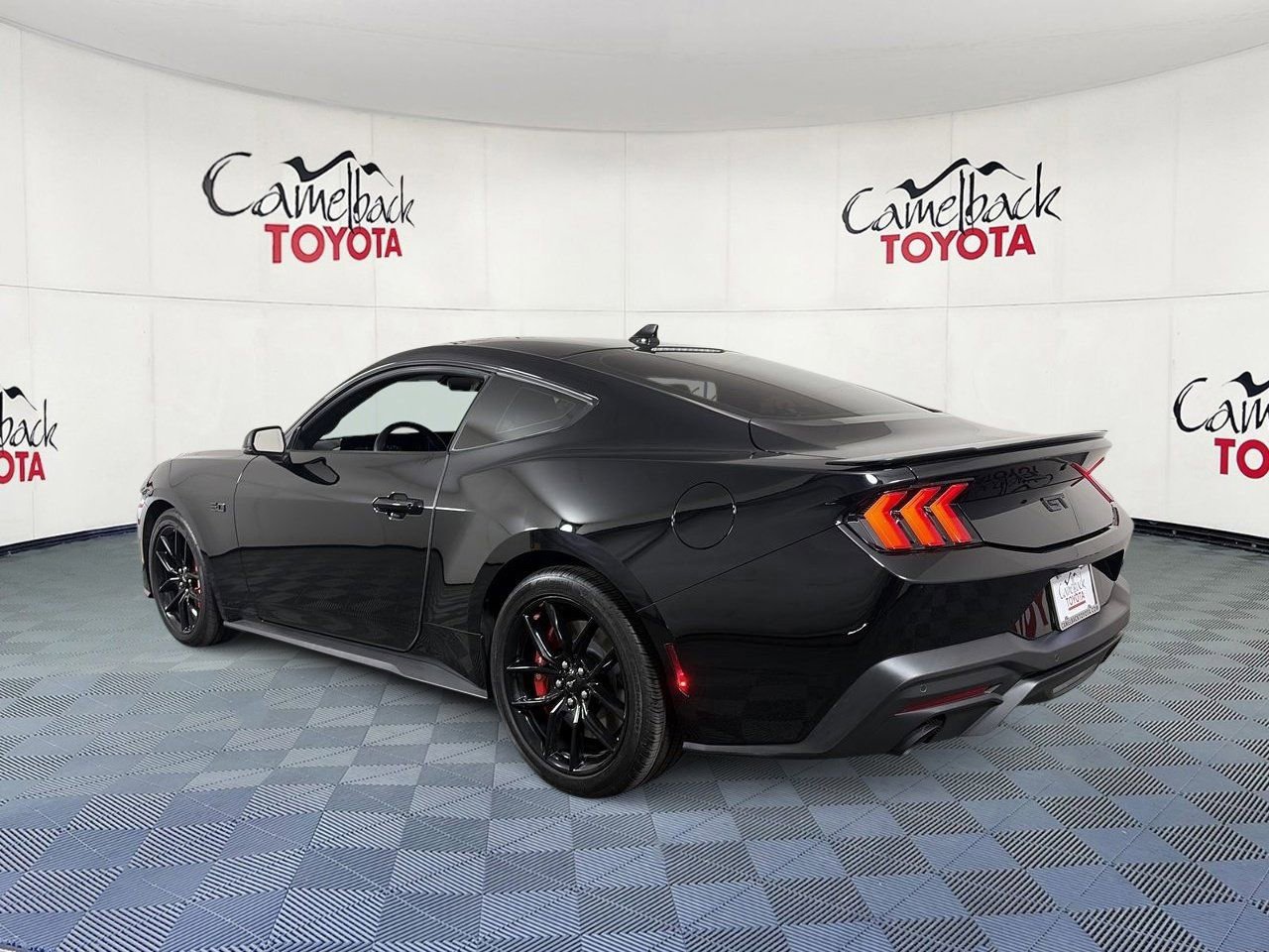 Used 2024 Ford Mustang GT Premium RWD image 6
