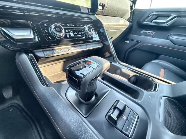 Used 2025 GMC Sierra 1500 AT4 w/ AT4 Premium Package AWD/4WD image 20
