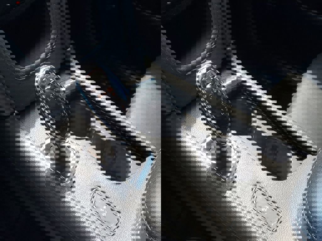 Used 2017 Cadillac XT5 Luxury w/ Driver Awareness Package FWD image 33