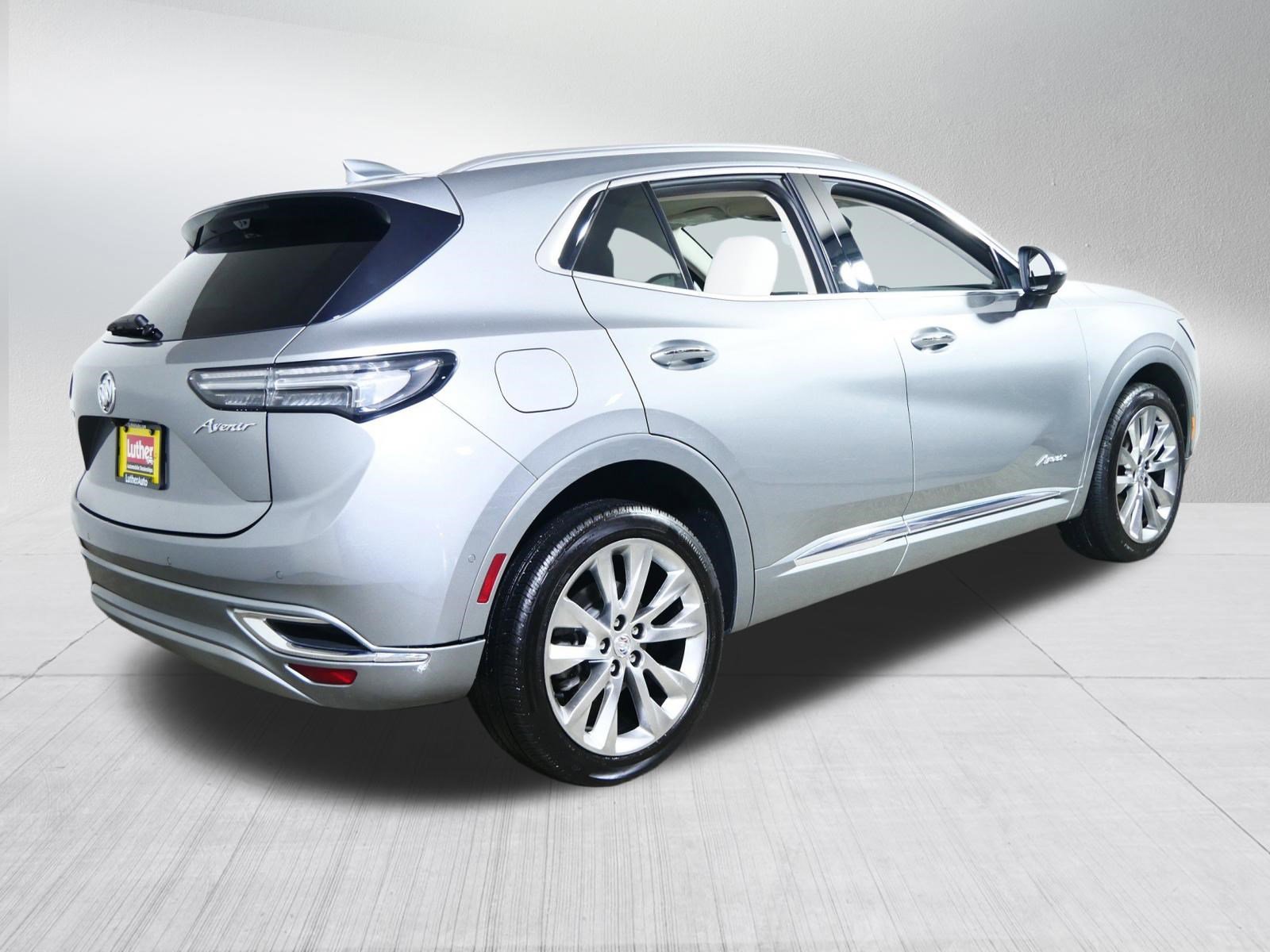 Used 2023 Buick Envision Avenir image 7