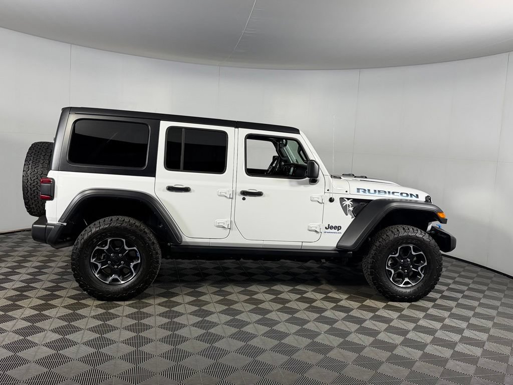 Used 2023 Jeep Wrangler Unlimited Rubicon 4xe AWD/4WD video 3