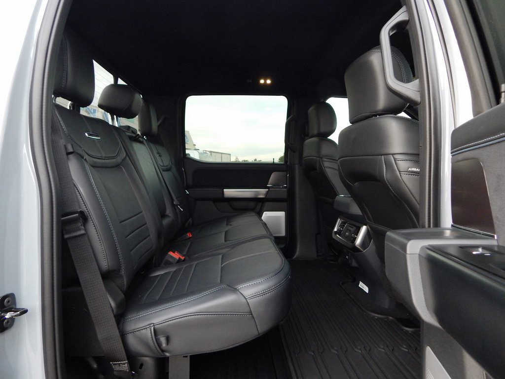 New 2026 Ford F350 4x4 Crew Cab Super Duty image 15